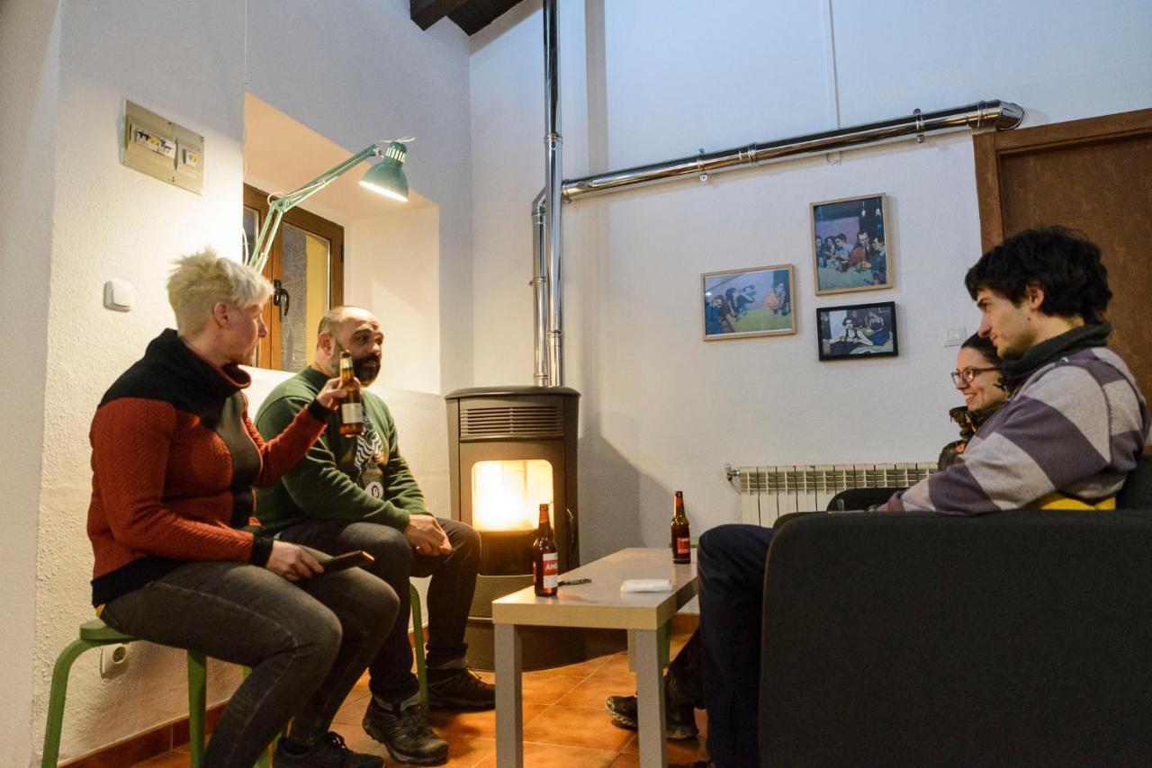 Unduesina Albergue Undues De Lerda Екстериор снимка